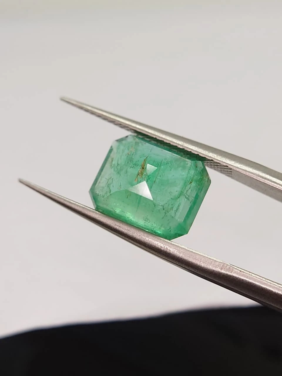 4ct Natural Octagon Cut Panjshir Emerald from Afghanistan — view 4
